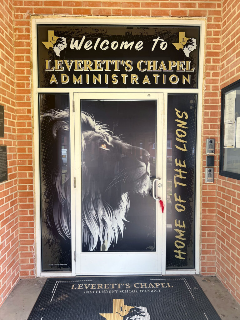 leveretts chapel entry screens